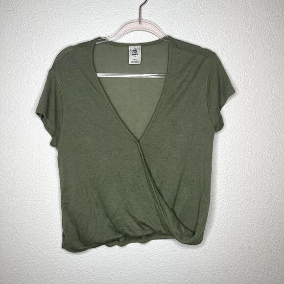 Free People We The Free Green Hoffman Surplice Short Sleeve Blouse Top Size XS - Picture 2 of 5
